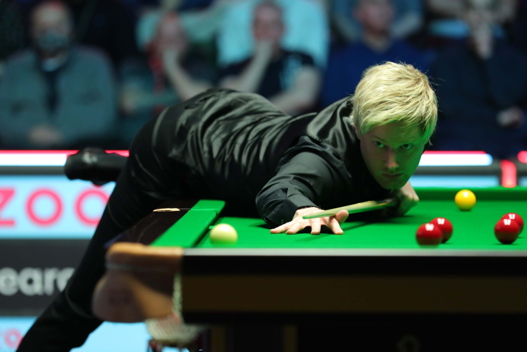 World snooker. Нил Робертсон Марк Уильямс. Нил Робертсон Кайрен Уилсон. Робертсон 2022. Нил Робертсон снукер 41 год.